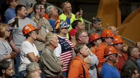 曼联或售梅努获利百万，夏窗或成离别时刻