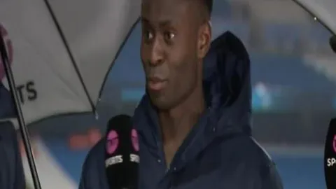 埃泽激情表白：精准助攻福登，一球制胜，球场传奇由此开启！